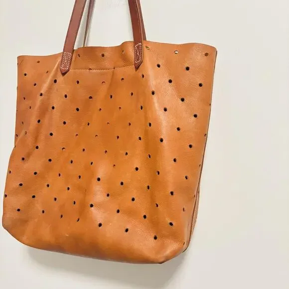 Madewell Bag Womens Size Medium Brown Leather Tote Perforated Transport Shoulder - Picture 2 of 11